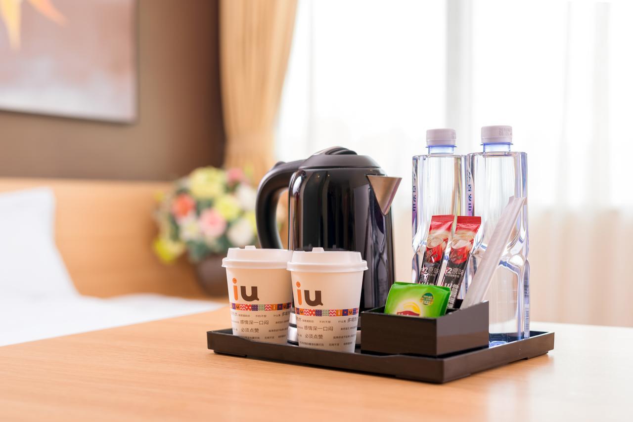 Iu Hotel Shenyang Railway Station Sk Transfer Center Kültér fotó